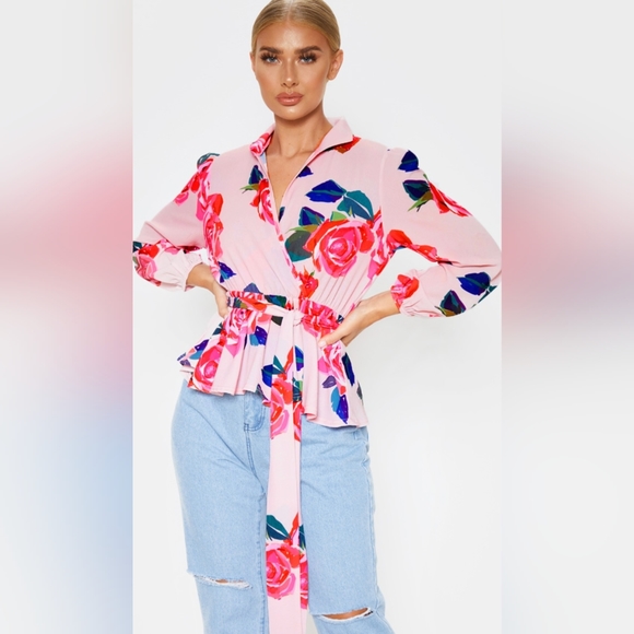 PRETTY LITTLE THING peplum floral top - Picture 1 of 4